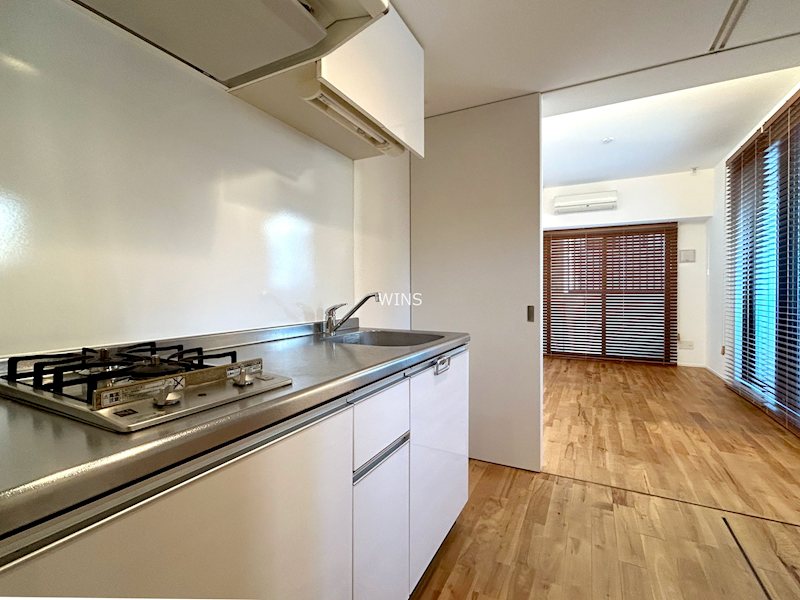 キッチン　別部屋参考写真です