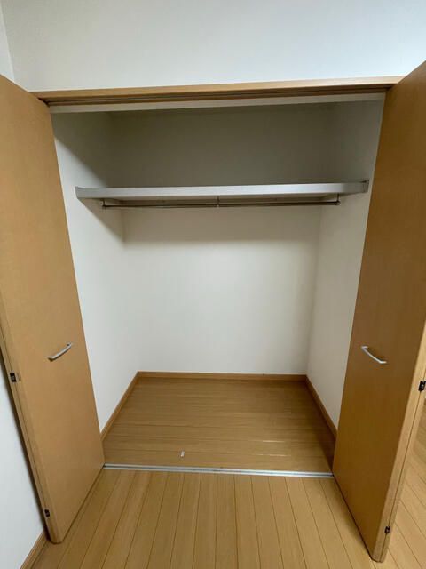 収納　※全て別号室のお写真。内装等参考にしてください。