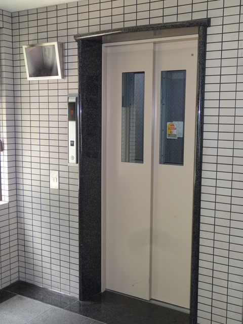 その他　エレベーター