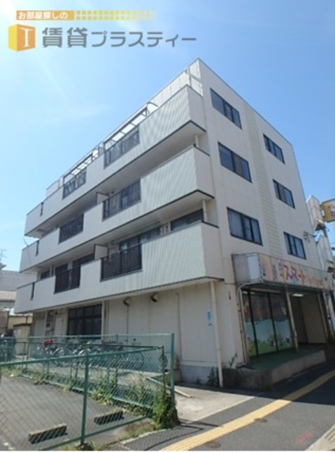 建物外観　まさに行徳の中心地に立地。