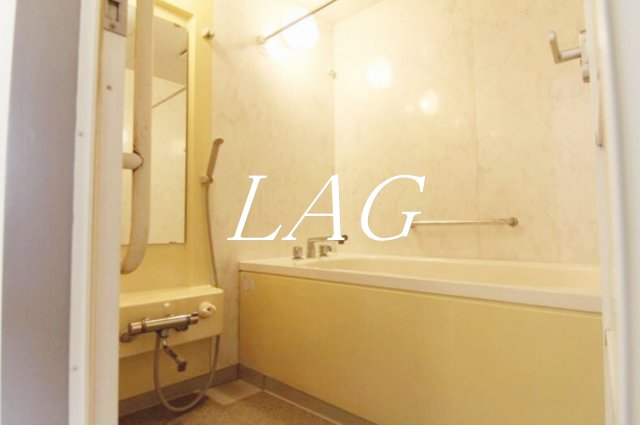 バス・シャワールーム　お風呂です。