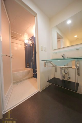 洗面設備　クリスタルブライト天満橋リバーサイド