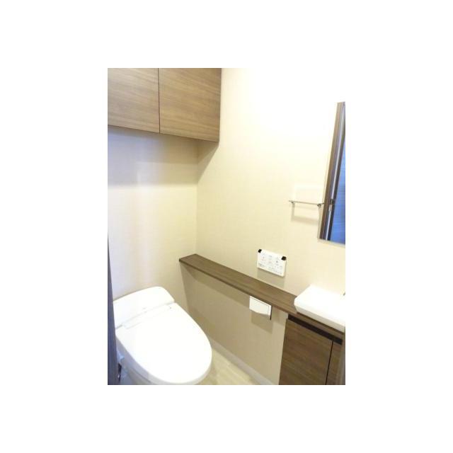 トイレ　手洗いボウル付き