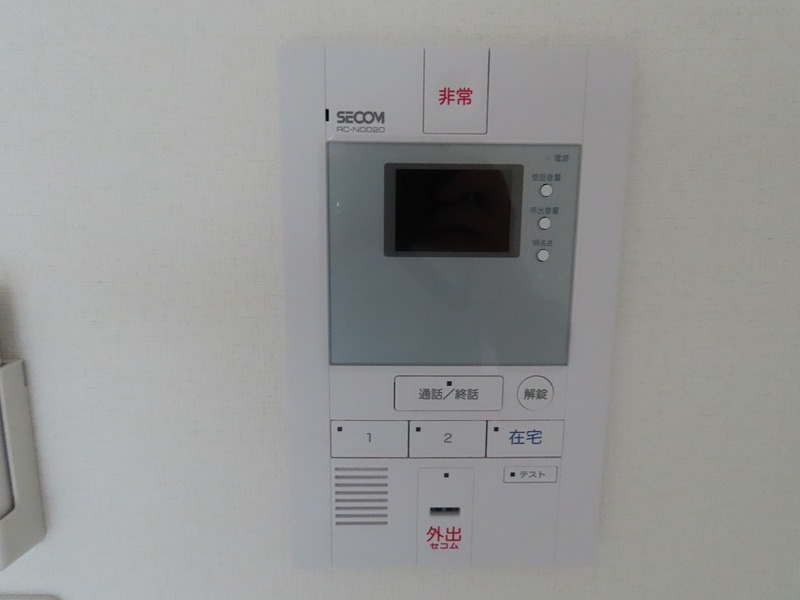 セキュリティ　モニター付きインターホン
