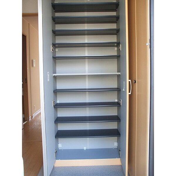 玄関　シューズBOX