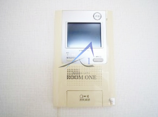 セキュリティ　モニター付きインターホンです。