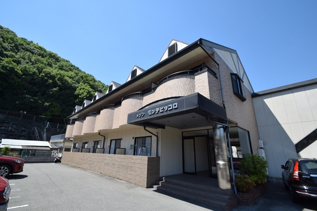 建物外観　立派な外観でお洒落な建物