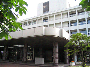 役所　羽村市役所（役所）まで716m