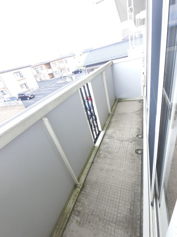 バルコニー　図面と現状に相違がある場合には現状を優先