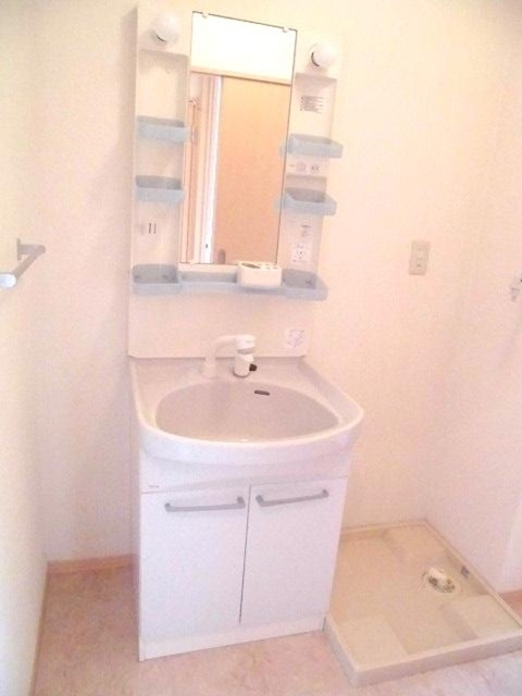 洗面設備　洗髪洗面化粧台