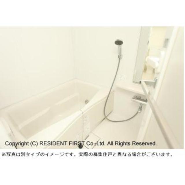 バス・シャワールーム　※写真は同タイプ住戸です。