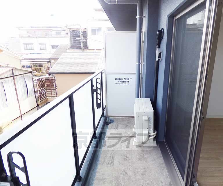 バルコニー　広いバルコニーです。