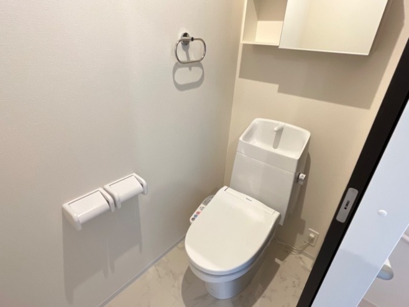 トイレ　図面と現状に相違がある場合には現状を優先