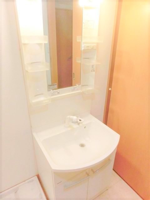 洗面設備　別部屋参考写真