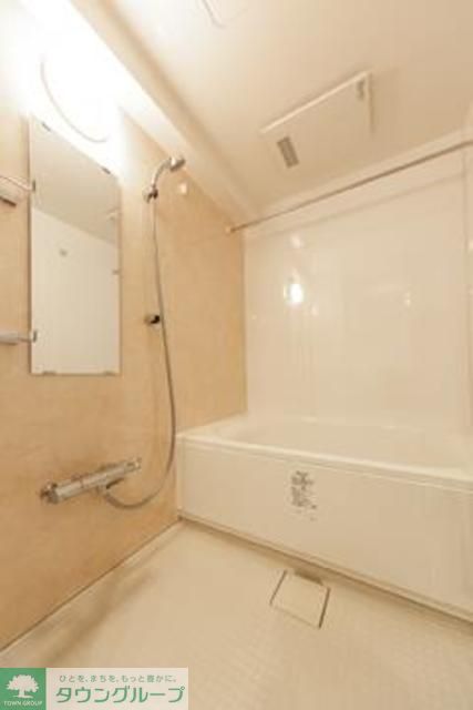 バス・シャワールーム　※写真は同タイプ住戸です。