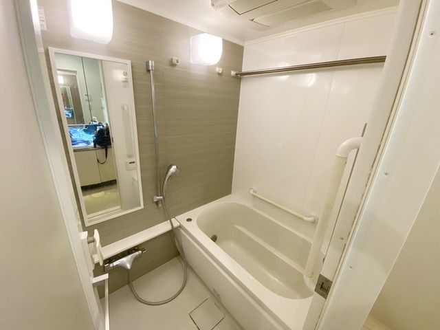 バス・シャワールーム　お部屋探しは株式会社　タウンハウジング　までお気軽にお問合…