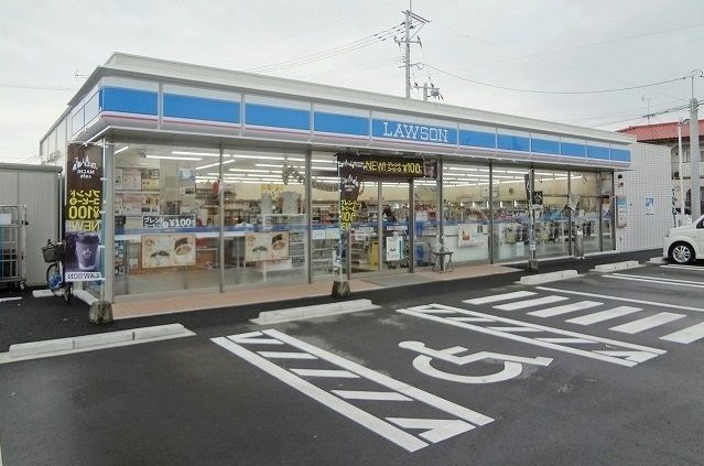 コンビニ　ローソン（コンビニ）まで500m