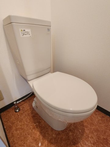 トイレ　第20シグマビルディング関内 ＊画像は反転タイプのお部屋です