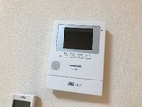 セキュリティ　ＴＶモニターホン※イメージ　別部屋のお写真です。