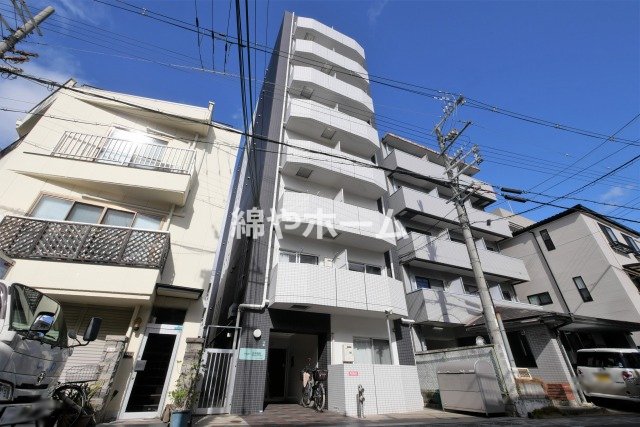 建物外観　外観は落ち着いています