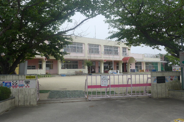幼稚園・保育園　東部保育園（幼稚園・保育園）まで1638m
