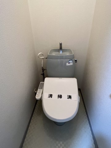 トイレ　☆温水洗浄便座☆