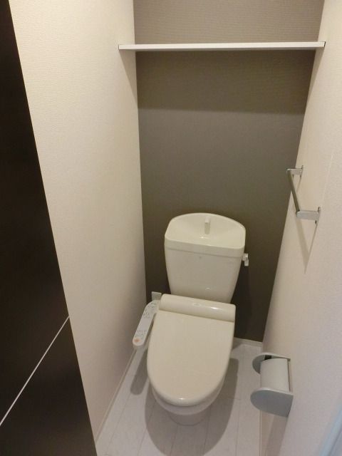 トイレ　ウォシュレット完備