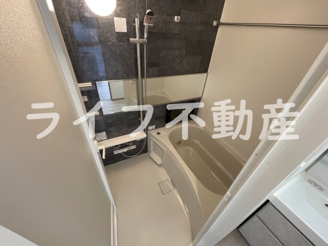 バス・シャワールーム　お風呂です