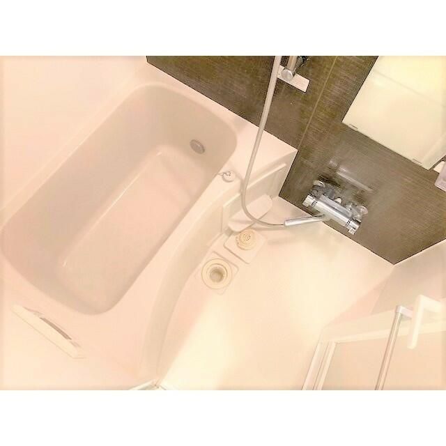 バス・シャワールーム　日々の疲れを癒すお風呂付です