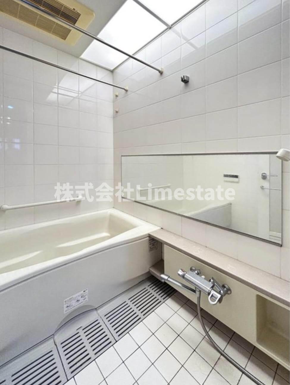 バス・シャワールーム　別部屋参考写真