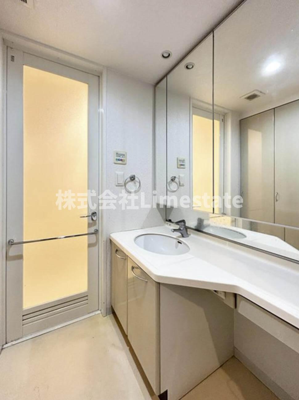 洗面設備　別部屋参考写真