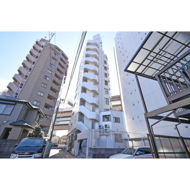 建物外観　外観は落ち着いています