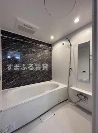 バス・シャワールーム　同仕様　同施工会社　風呂