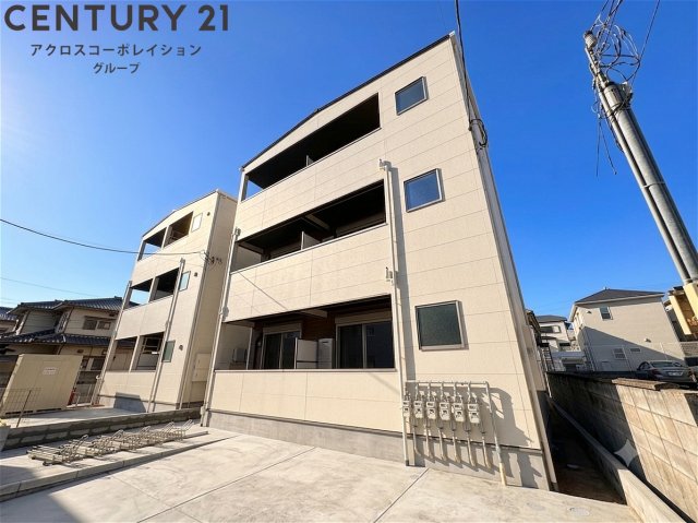 建物外観　安心のオートロック付きです☆