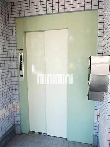 その他共有部分　エレベーター有りの物件です