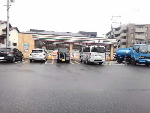 コンビニ　セブンイレブン博多那珂1丁目店（コンビニ）まで152m