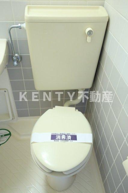 トイレ　トイレもきれいです