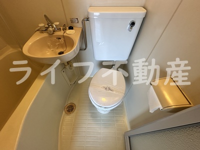 トイレ　シンプルで使いやすいトイレです