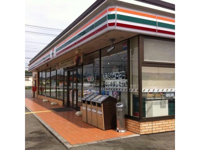 コンビニ　セブンイレブン熊谷西野店（コンビニ）まで329m