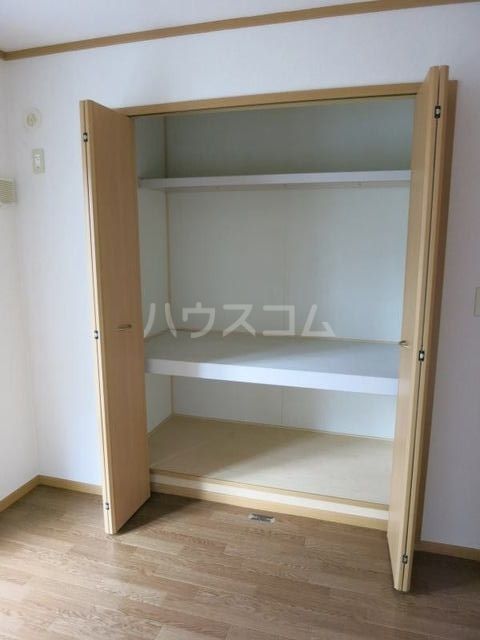 クレストールAの内装写真