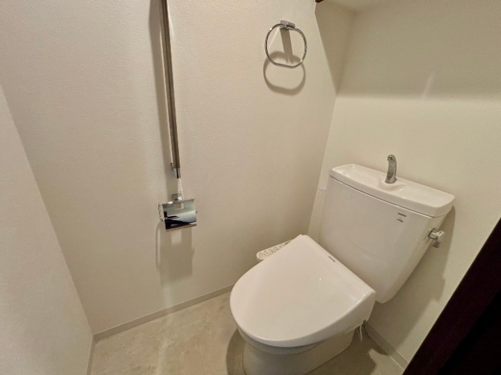トイレ　シンプルで使いやすいトイレです