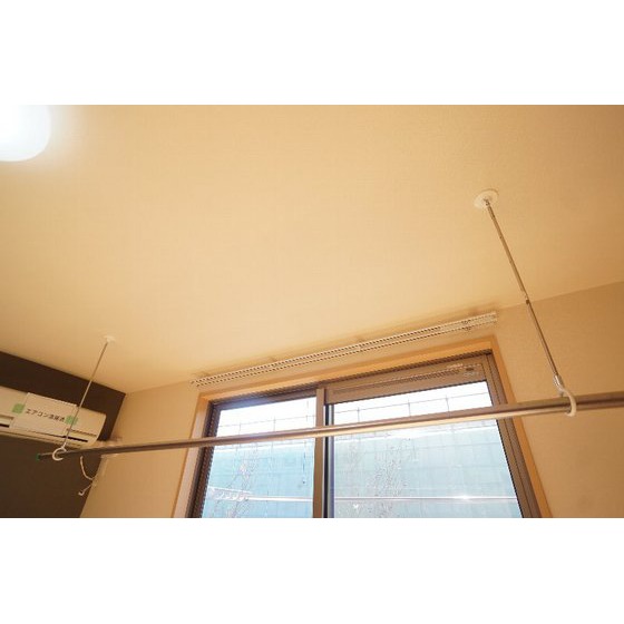 その他設備　室内物干し