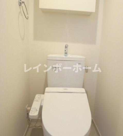 トイレ　落ち着いたトイレです