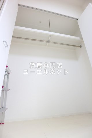 収納　クローゼット付きでお部屋もスッキリ♪