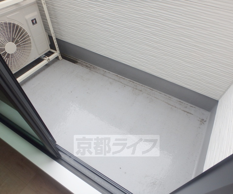バルコニー　風当りの良いバルコニーです。