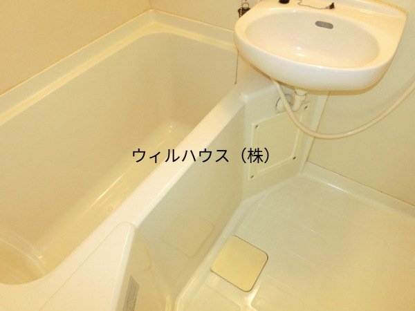 バス・シャワールーム　掃除のしやすいユニットタイプ！
