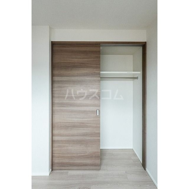 コンフォリア・リヴ品川西大井の内装写真