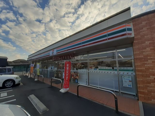 コンビニ　セブンイレブン宇城御領店（コンビニ）まで524m