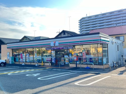 コンビニ　セブンイレブン琵琶湖大橋東口店（コンビニ）まで1312m