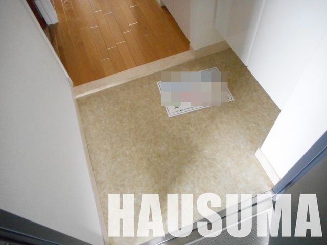 玄関　※同タイプ別部屋※